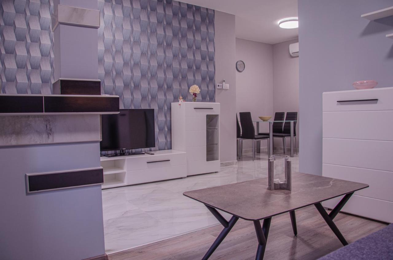 Oros House Apartmanhaz Orosháza Exterior foto